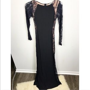 ‼️$25 SALE‼️ Black & Tan Mystic Laced Formal Dress